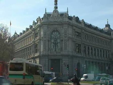 El Banco de España advierte de que el crecimiento económico será inferior al previsto por el Gobierno