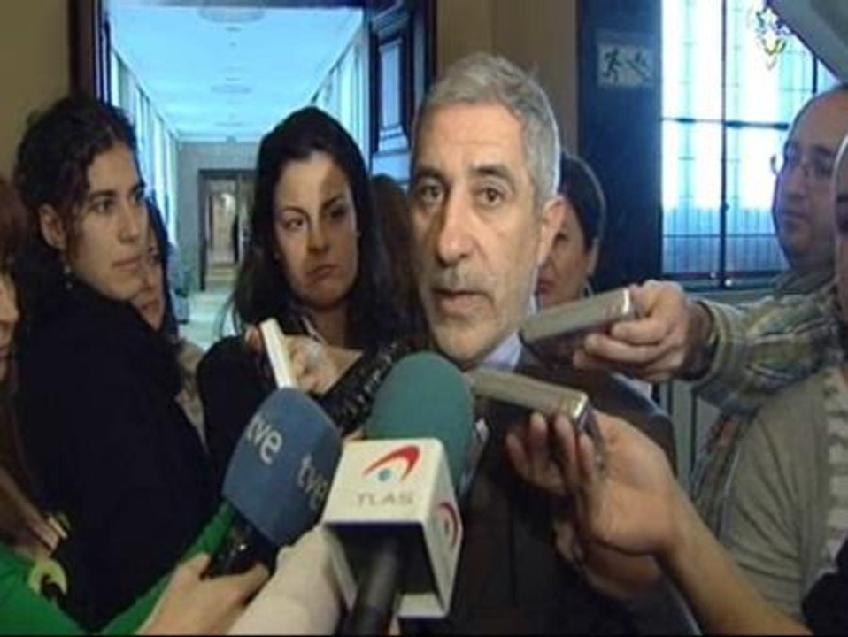 Llamazares: "El Gobierno se ha cargado el 'No a la guerra'"