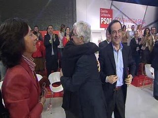 La plana mayor del PSOE apoya a Barreda