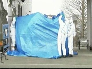 Los empleados de Fukushima contaminados con radiactividad 10.000 veces superior a lo normal