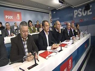 PSOE y PP comienzan sus precampañas