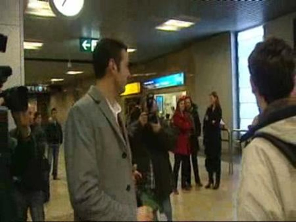 Llegan los primeros españoles procedentes de Tokio tras el tsunami