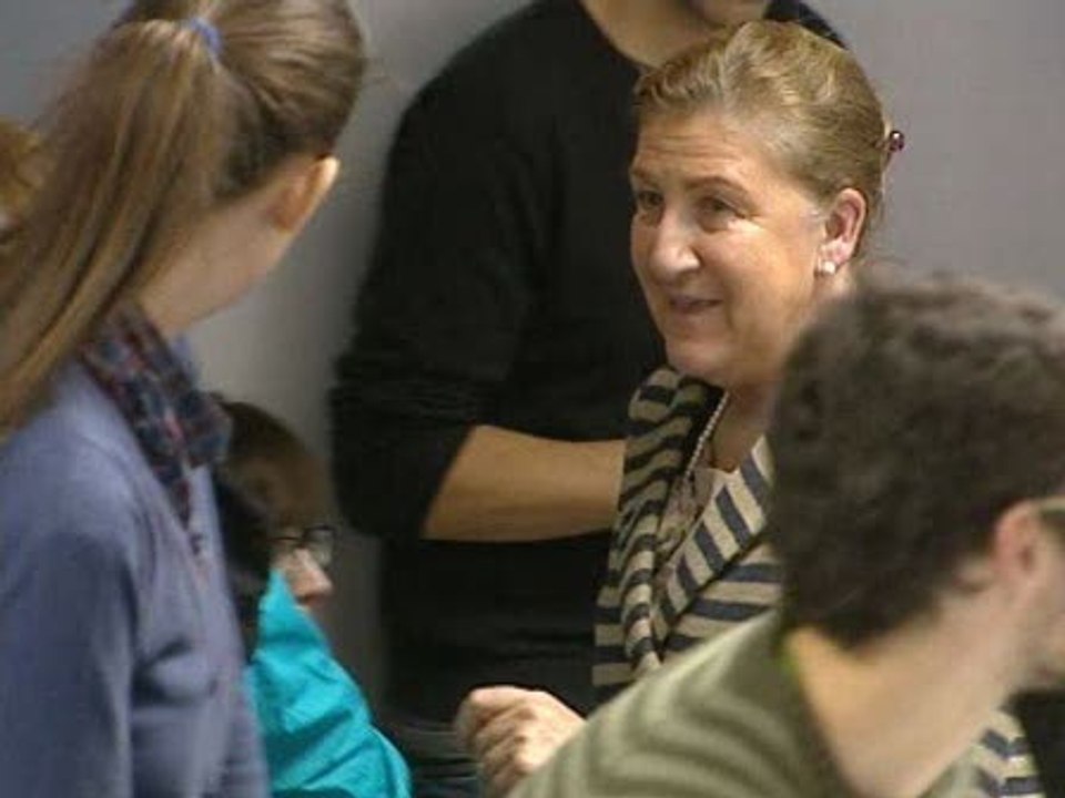 "Las centrales nucleares son muy fuertes"