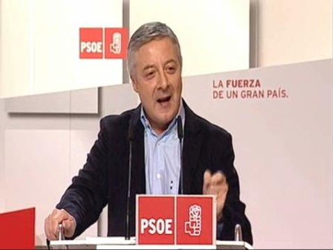 Blanco: Arenas y Rajoy no van a ganar ni en Andalucía ni en España
