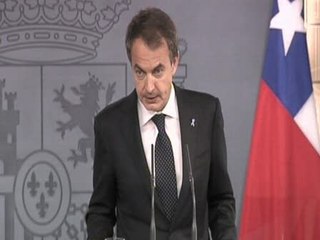 Zapatero critica "el plan de Dios" de Rajoy