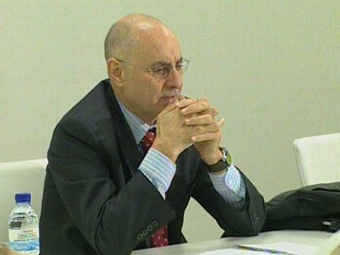 Ares descarta alfombras rojas a la IA