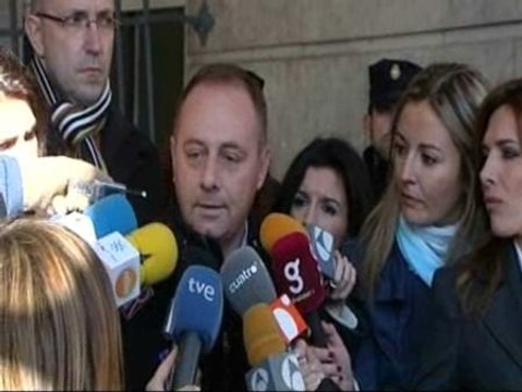 Cuatro compañeros del Instituto desmontan la coartada del Cuco