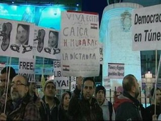 La Puerta del Sol "grita" libertad para Túnez y Egipto