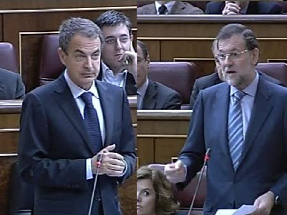 Zapatero invoca a la unidad frente a acusaciones