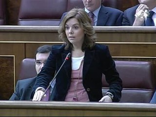 PP acusa a Rubalcaba de "machacar a clases medias"