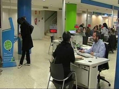 La tasa de paro no bajará del 20% hasta 2013, según el BBVA