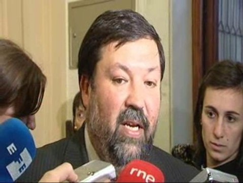 Justicia colaborará con familiares de niños robados para abrir un banco de ADN