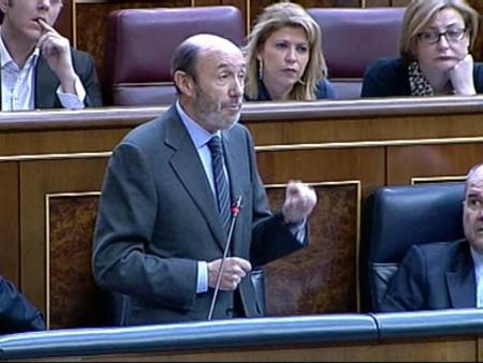 El PP espeta a Rubalcaba que el "caso Faisán"' es ya "su tumba política"