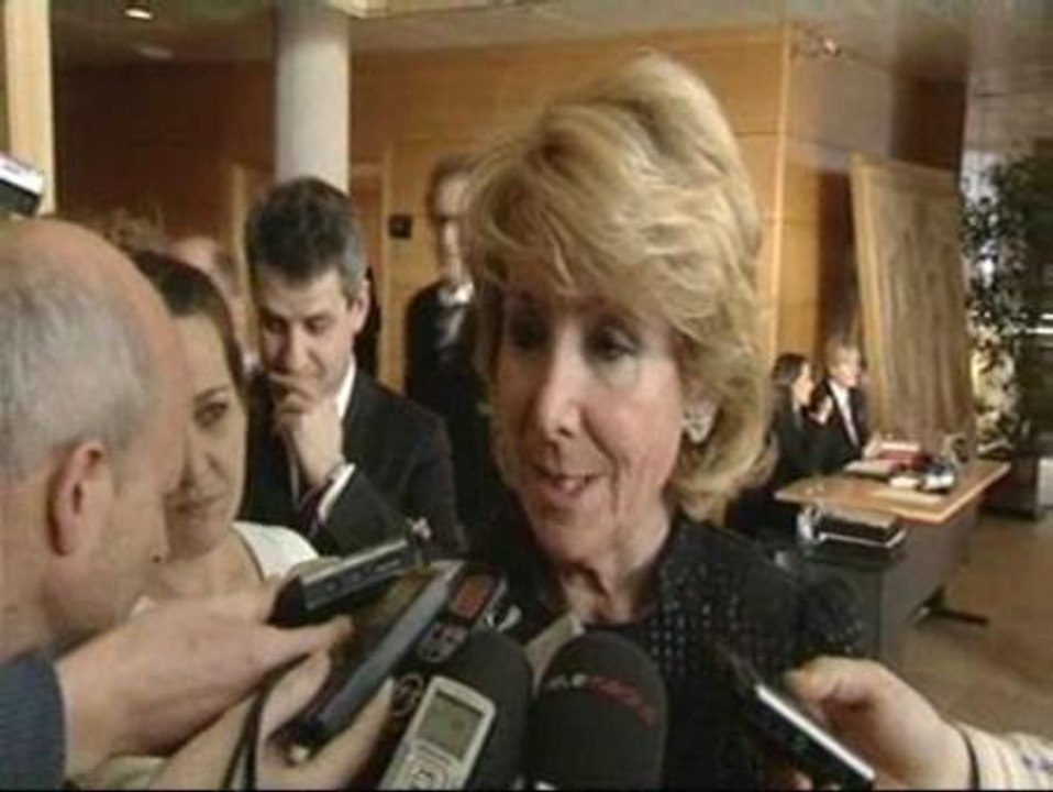 Aguirre: "Le concedo la presunción de inocencia al alcalde de Boadilla"