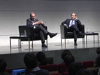 Solana acude a una conferencia en Barcelona