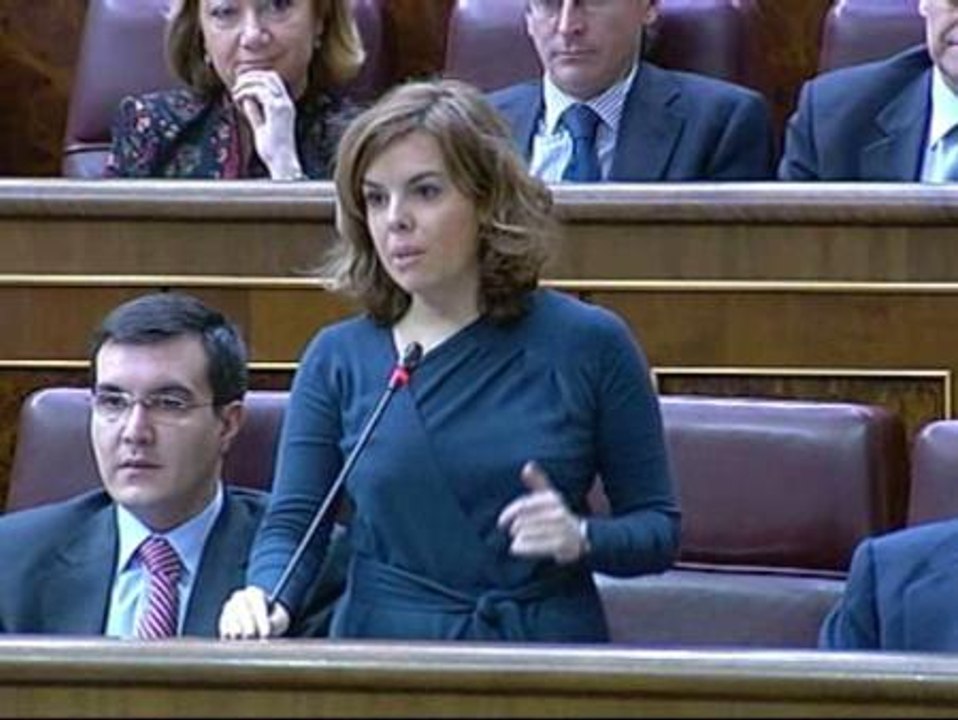 "Los españoles necesitan un puesto de trabajo, a poder ser, estable"