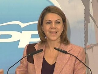 Cospedal critica al PSOE por entretenerse con la sucesión