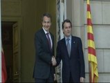 Zapatero recibe a Mas en la Moncloa