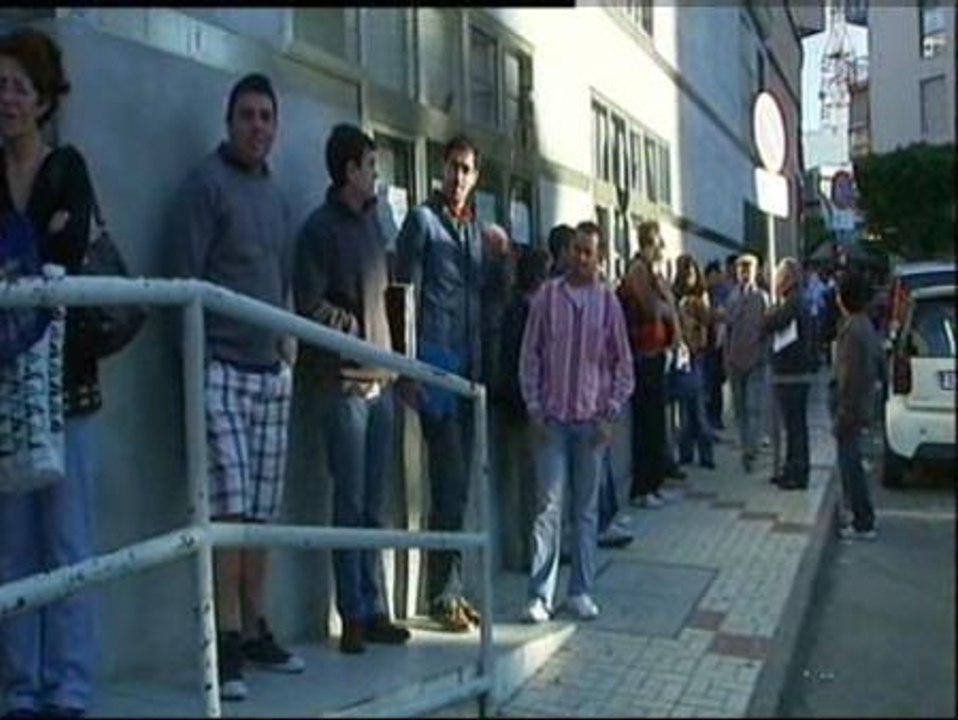 El 42% de los jóvenes españoles está en paro