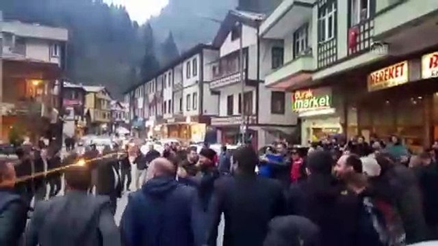 2019 yerel seçim sonuçları - Çamlıhemşin, Ardeşen ve Çayeli'de seçim kutlamaları - RİZE