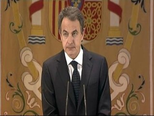 Homenaje en Moncloa a las fuerzas de seguridad fallecidas en acto de servicio