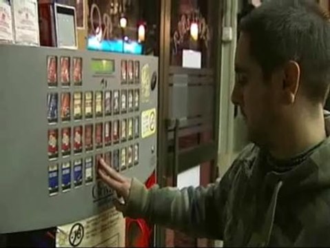 Los bares y restaurantes insumisos, en pie de guerra contra la ley antitabaco