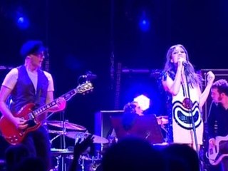 Amaral, con disco pero sin discográfica