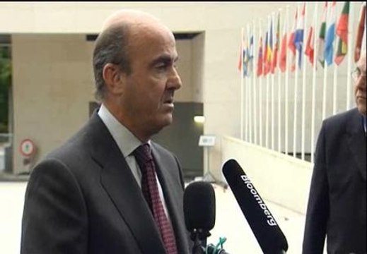 De Guindos considera fundamental la compra de bonos por el BCE