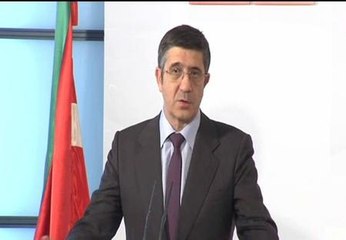 Patxi López ratifica que seguirá al frente del PSE