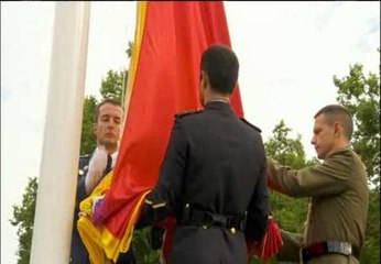 Ni pitidos ni abucheos en el desfile de la Fiesta Nacional