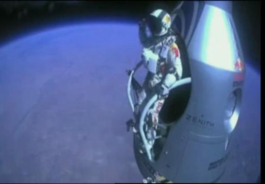 El primer hombre supersónico marca un hito en la historia de las hazañas de la humanidad