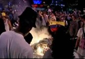Seguidores de Capriles reclaman el recuento manual de votos