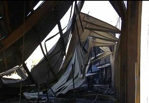 Arden 2.000 metros cuadrados de una nave en un pueblo de Córdoba