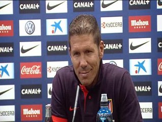 Simeone evade hablar sobre el padre de Falcao