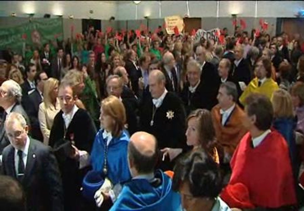Estudiantes y profesores boicotoean la apertura del curso en la Universidad Autónoma de Madrid