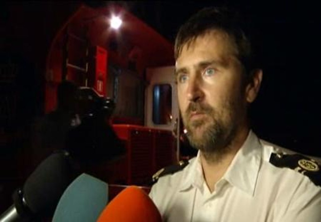 42 inmigrantes rescatados en una patera llegan a Motril