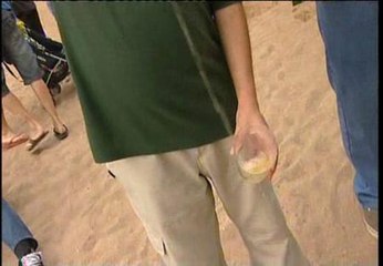 Récord de escanciado de sidra simultáneo en Gijón