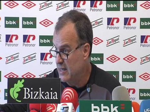 Bielsa: Javi Martínez y Llorente son más importantes que yo