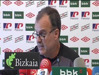 Bielsa:"Javi Martínez y Llorente son más importantes que yo"