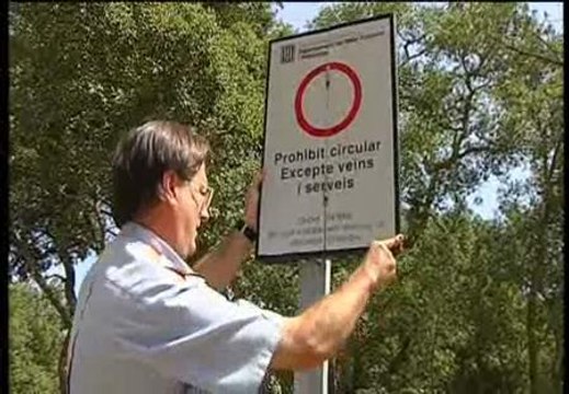 La ola de calor y la sequedad de los bosques obligan a cerrar al tráfico varias zonas de Catalunya