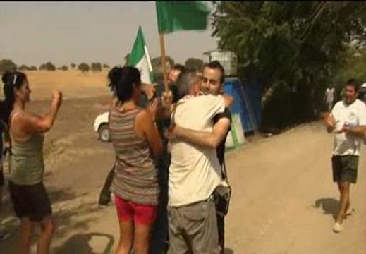Recibidos como héroes los detenidos por el asalto a dos supermercados