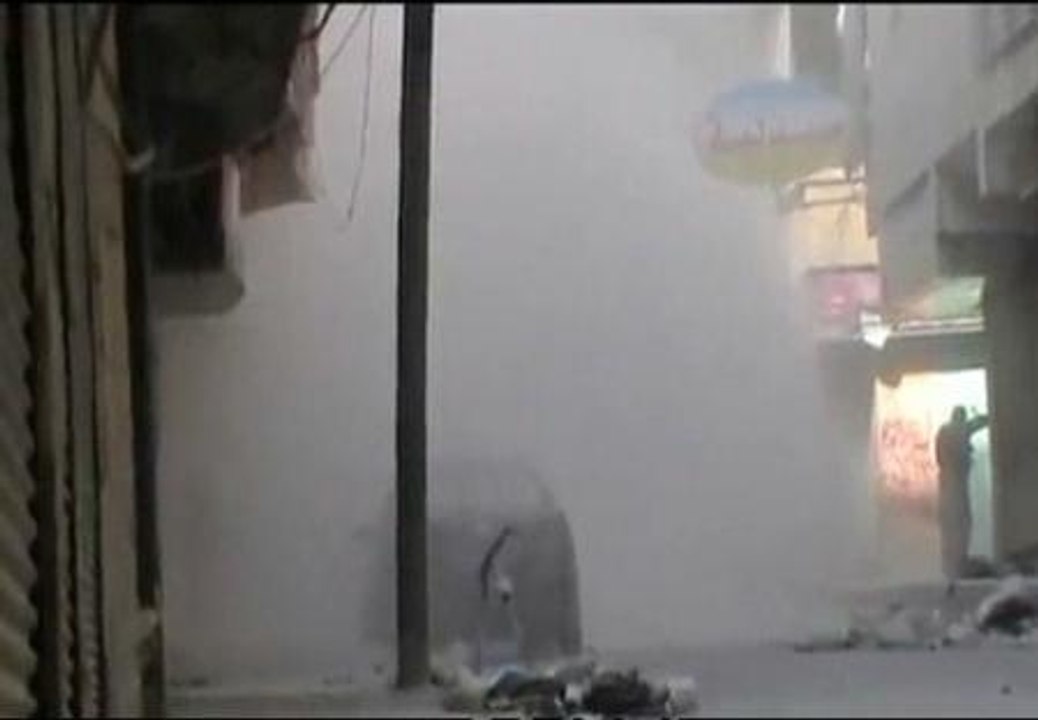 El Assad intensifica los ataques tras la renuncia de su primer ministro