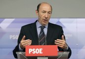 Rubalcaba acusa a Rajoy de exigir más recortes a las Comunidades socialistas