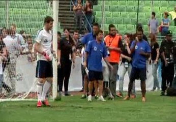 Casillas promociona los valores del fútbol en Venezuela