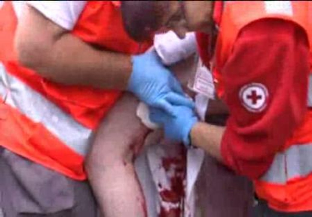 Siete heridos, tres de ellos por asta de toro en el tercer encierro