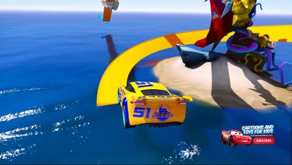 HOT WHEELS CAPTAIN-S CURSE CARS 3 CHALLENGE (Dinoco Lightning Mcqueen)