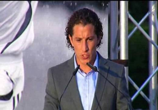 El Valencia C.F. presenta a su nuevo jugador, Andrés Guardado