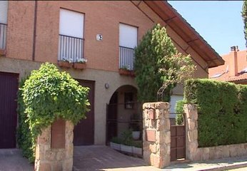 下载视频: Desarticulada una banda dedicada al robo de chalets en Madrid