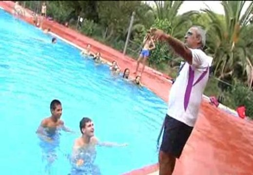 Mediadores encargados de controlar a los bañistas