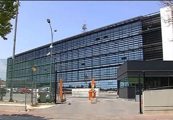 Un juez irrumpe con la Policía en la sede de los Mossos en Sabadell